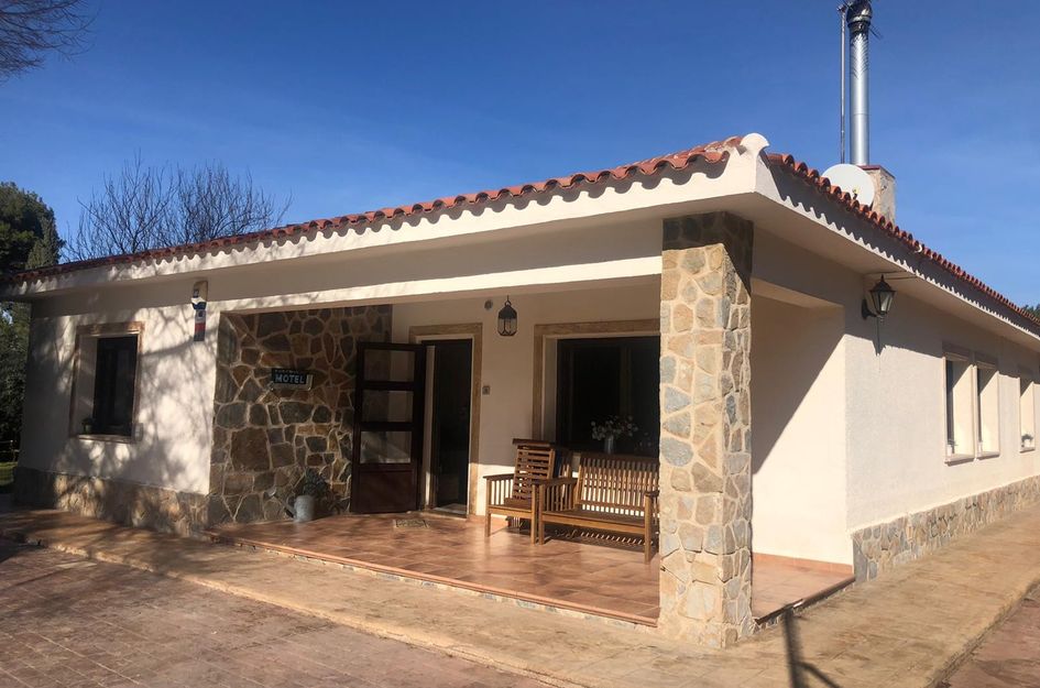 Villa in Elda