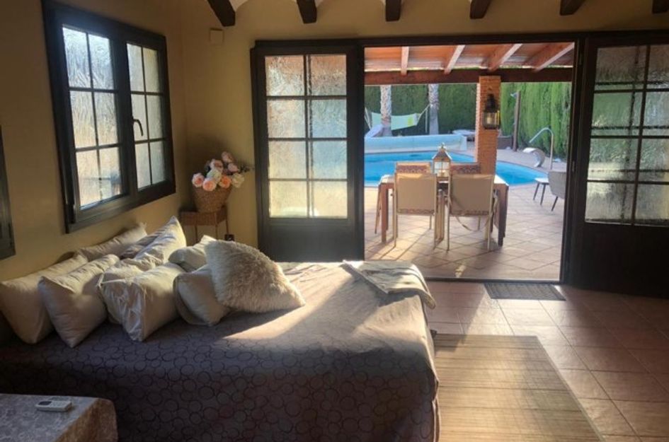 Villa in Elda