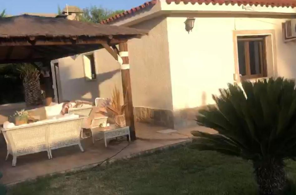 Villa in Elda