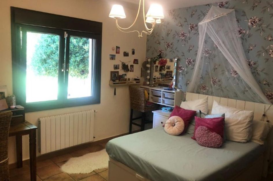 Villa in Elda