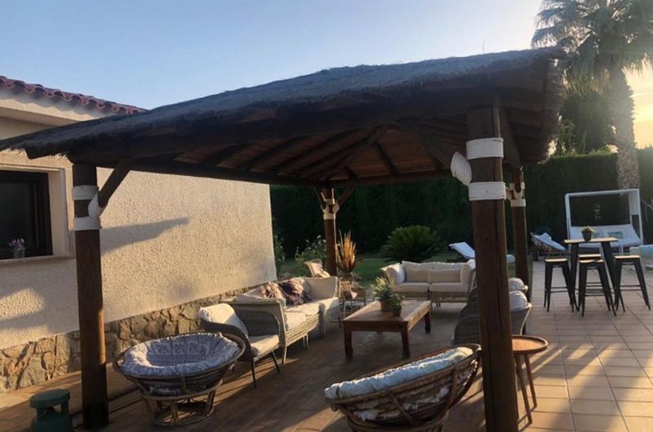 Villa in Elda