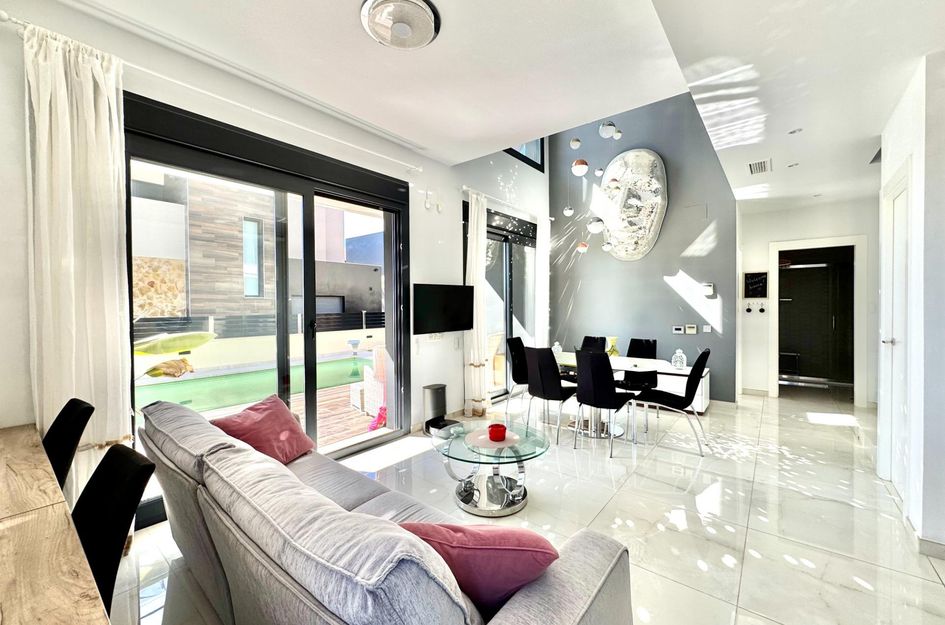 Villa in Dehesa de Campoamor