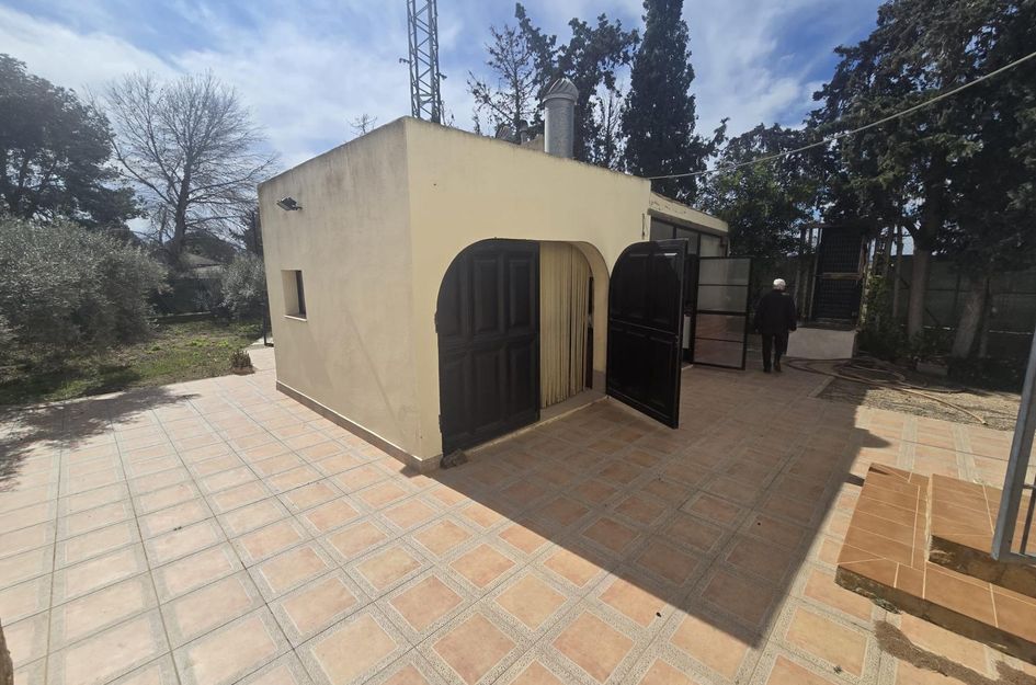 Villa in Jerónimo y Avileses