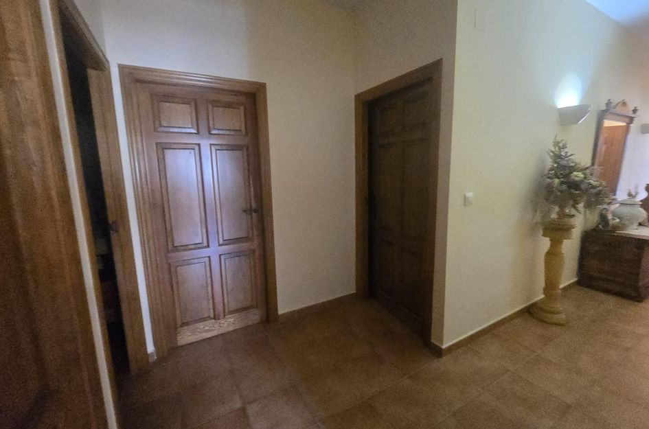 Villa in Jerónimo y Avileses