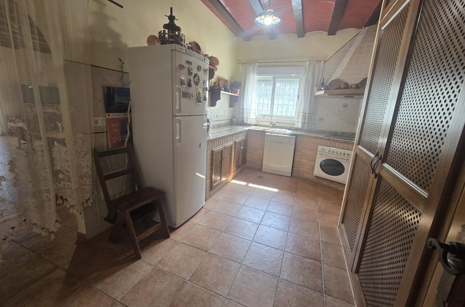 Villa in Jerónimo y Avileses