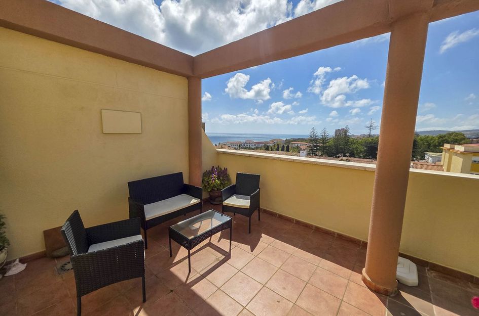 Penthouse in San Luis de Sabinillas