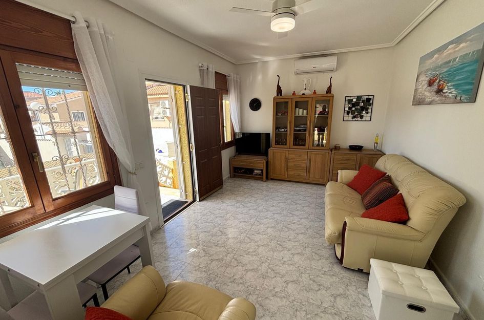 Villa in Quesada