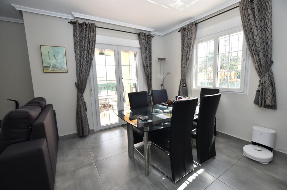 Villa in Los Dolses