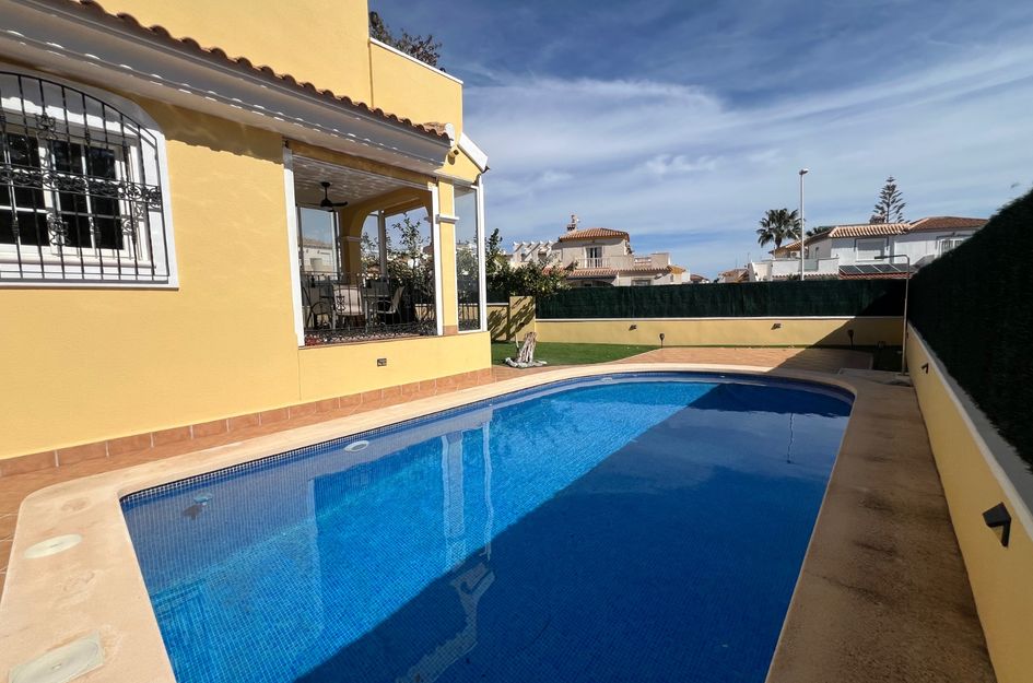 Villa in Los Dolses