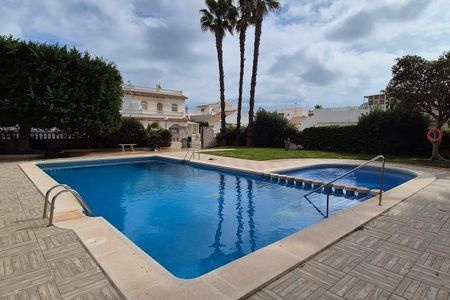 Halfvrijstaand in Los Alcázares