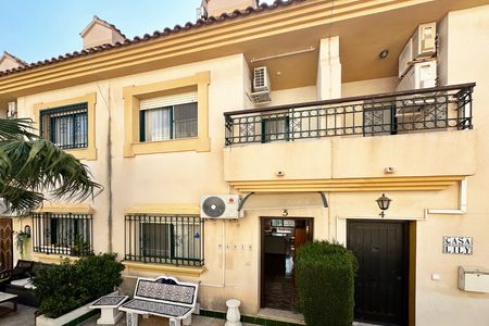 Villa in Villacosta