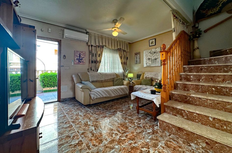 Villa in Villacosta
