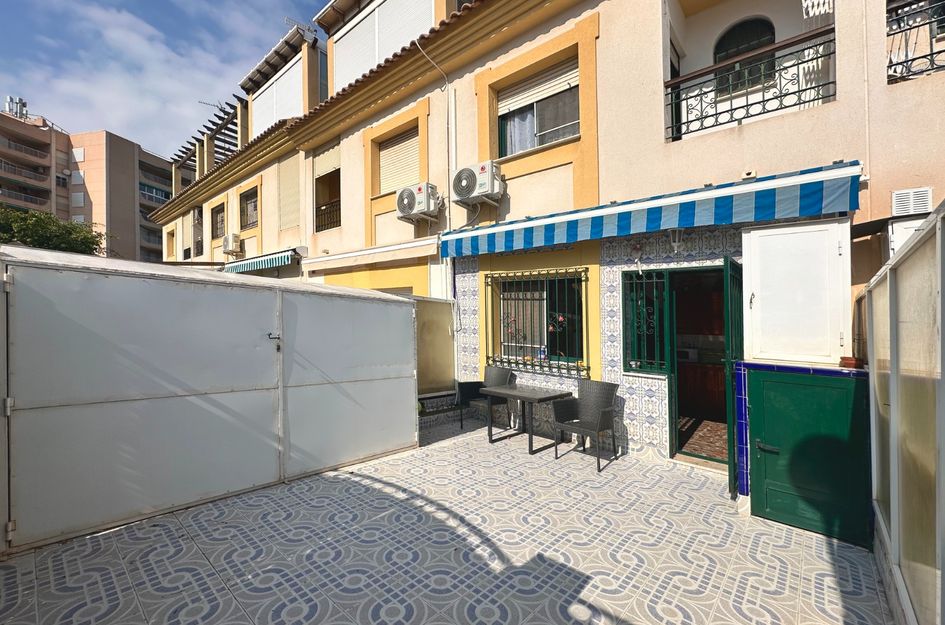 Villa in Villacosta
