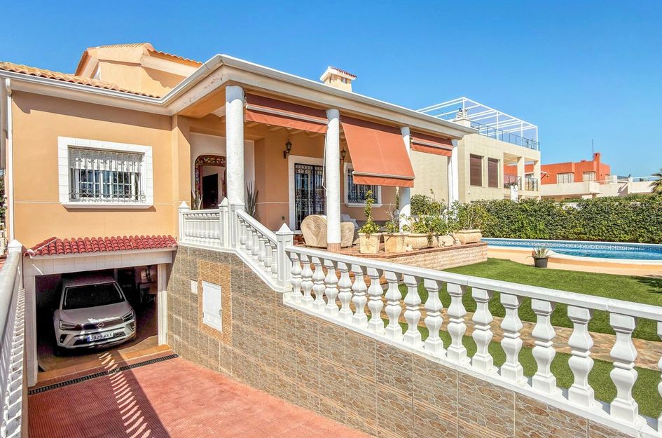 Villa in Torrevieja