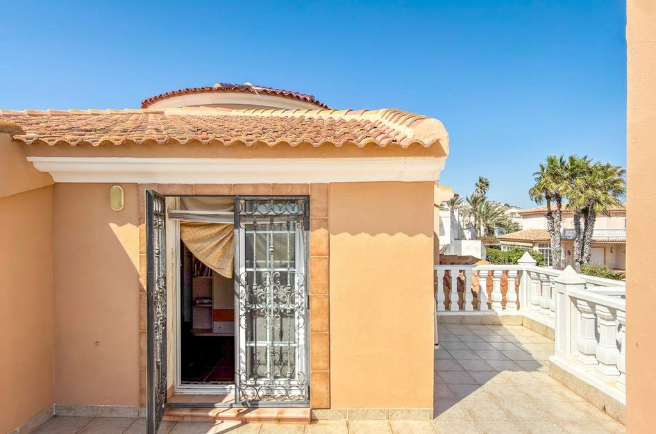 Villa in Torrevieja