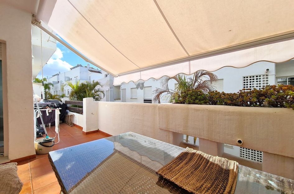 Appartement in Urbanización Puerto de Estepona