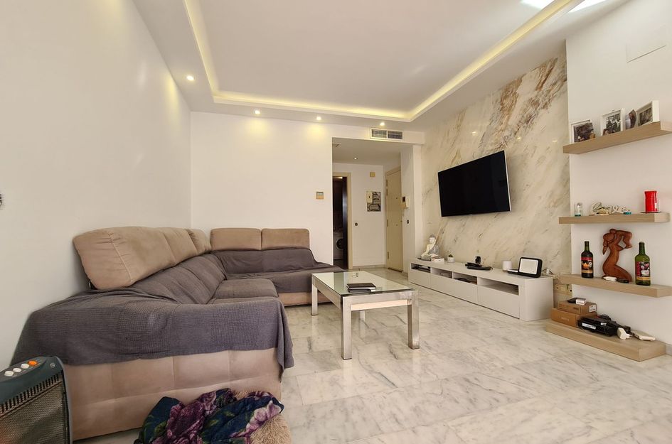 Appartement in Urbanización Puerto de Estepona