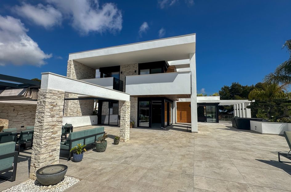 Villa in Villamartin
