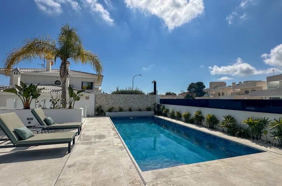 Villa in Villamartin