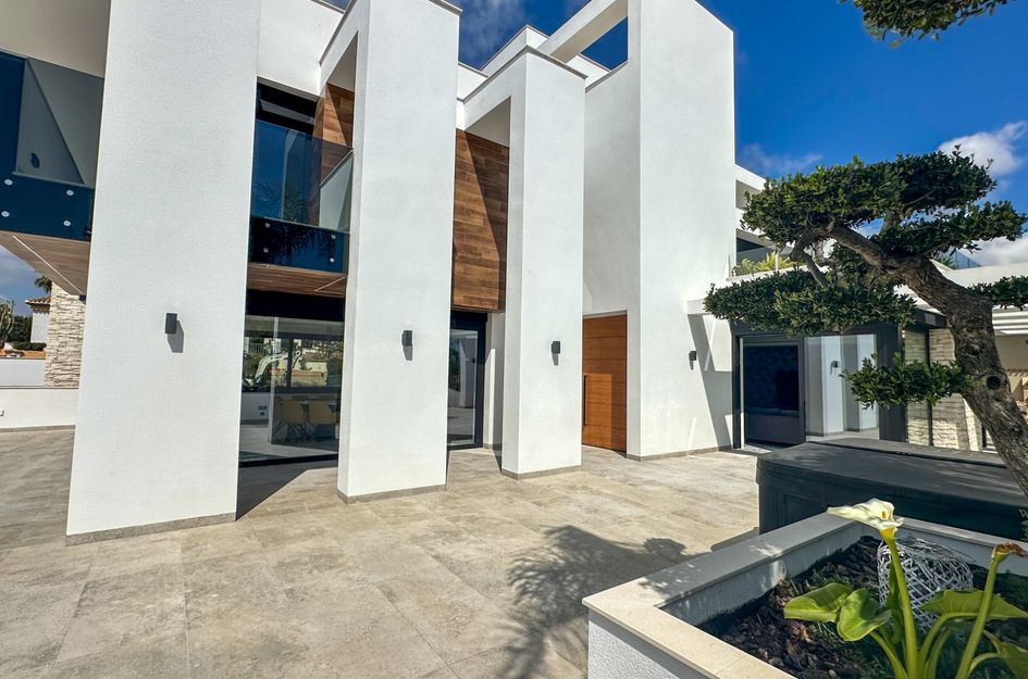 Villa in Villamartin