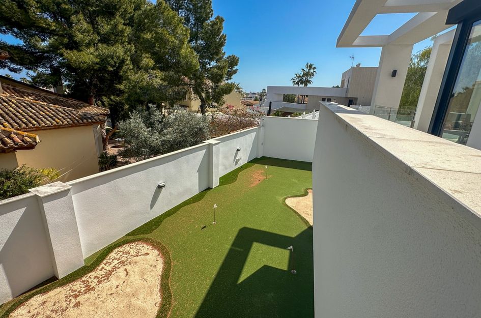 Villa in Villamartin