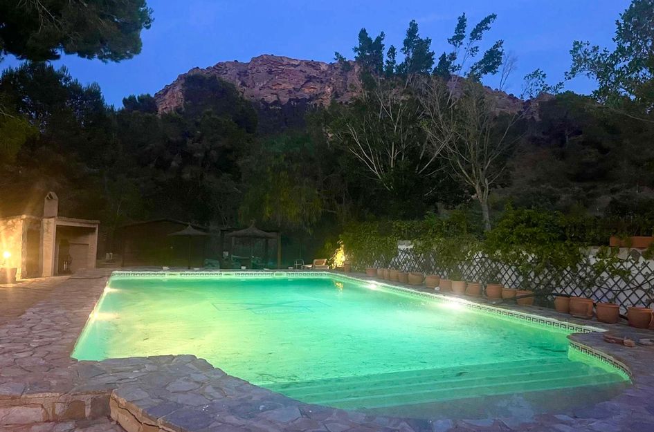 Villa in Cañadas de San Pedro