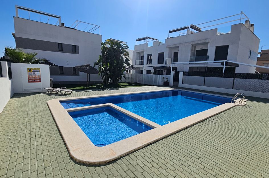 Penthouse in Pinar de Campoverde