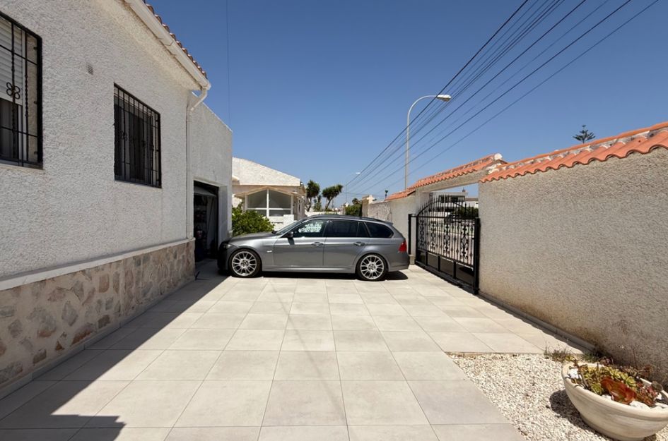 Villa in Torrevieja