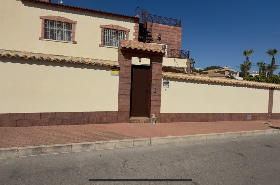 Villa in Torrevieja