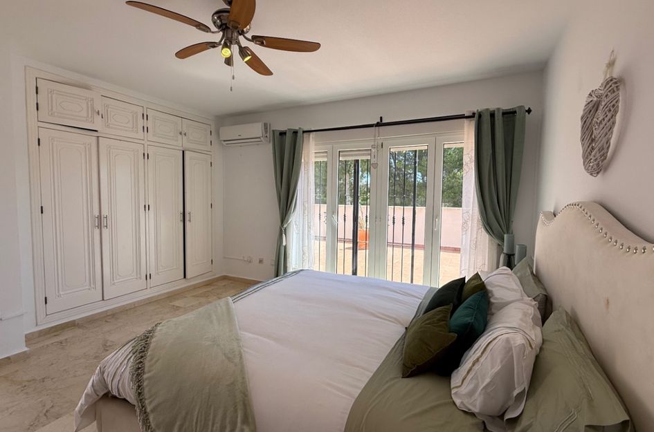 Villa in Orihuela Costa
