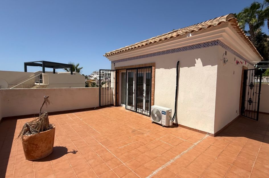 Villa in Orihuela Costa