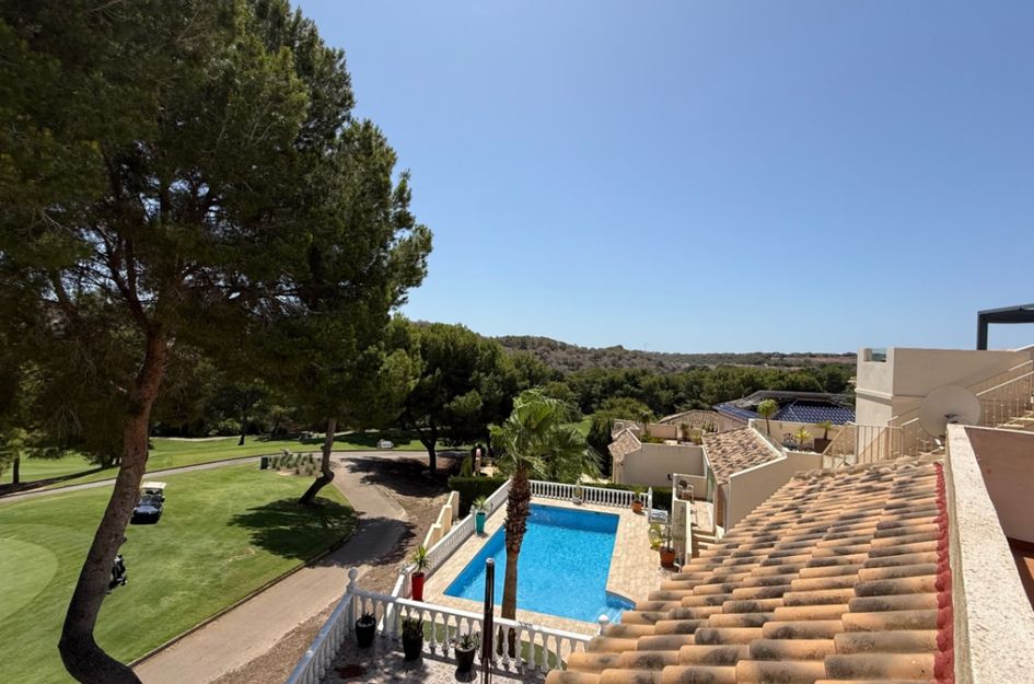 Villa in Orihuela Costa