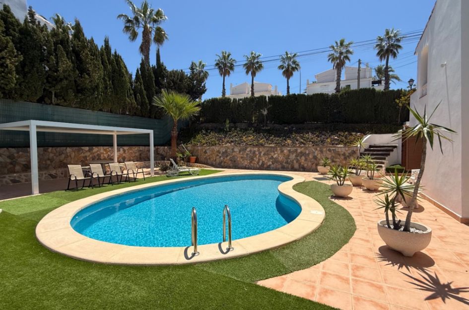 Villa in Orihuela Costa