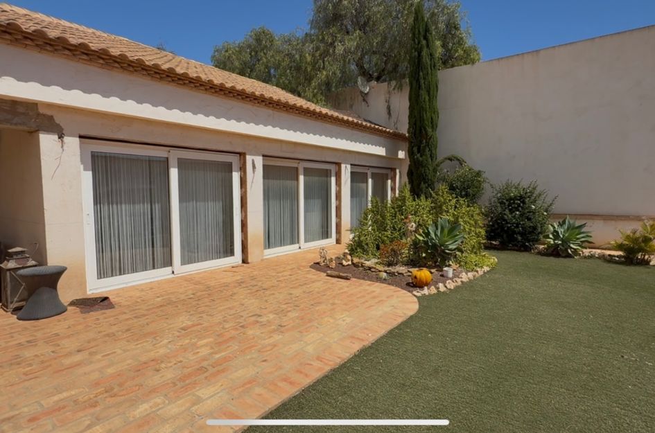 Villa in Los Nietos Viejos