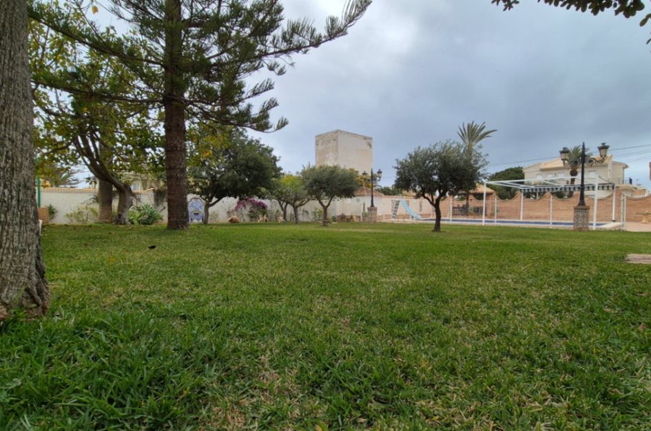 Villa in Orihuela Costa