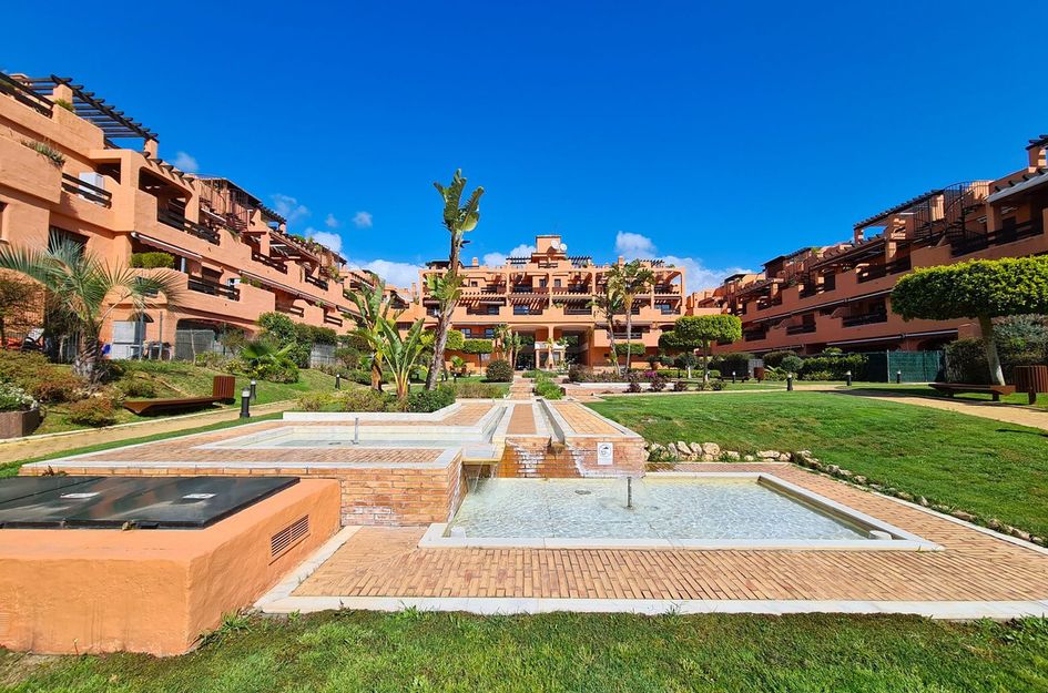 Appartement in Urbanización Puerto de Estepona