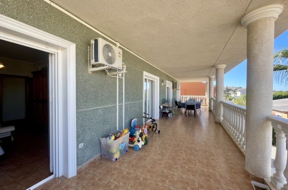 Villa in Kendall West