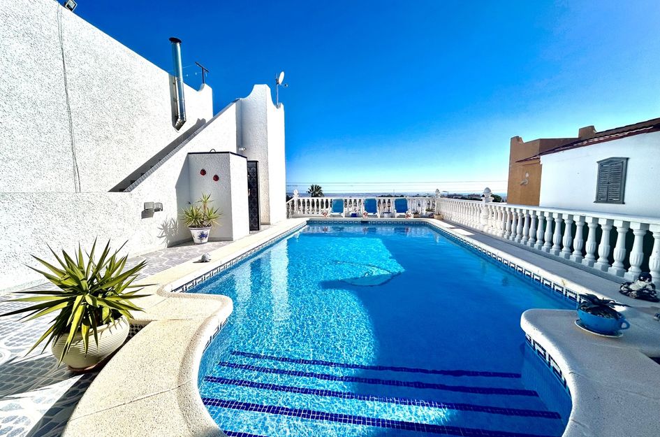Villa in Villamartin