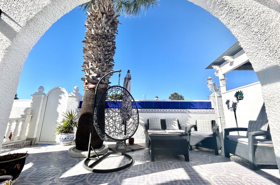 Villa in Villamartin