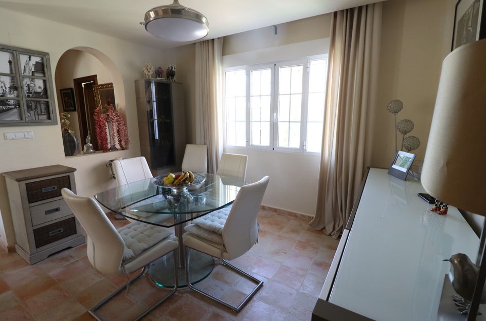 Villa in Los Baños de Fortuna
