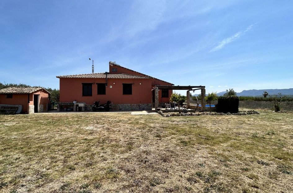 Huis in La Pobla del Duc