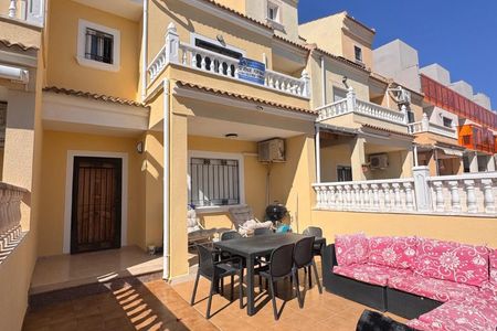 Huis in Castillo de Don Juan