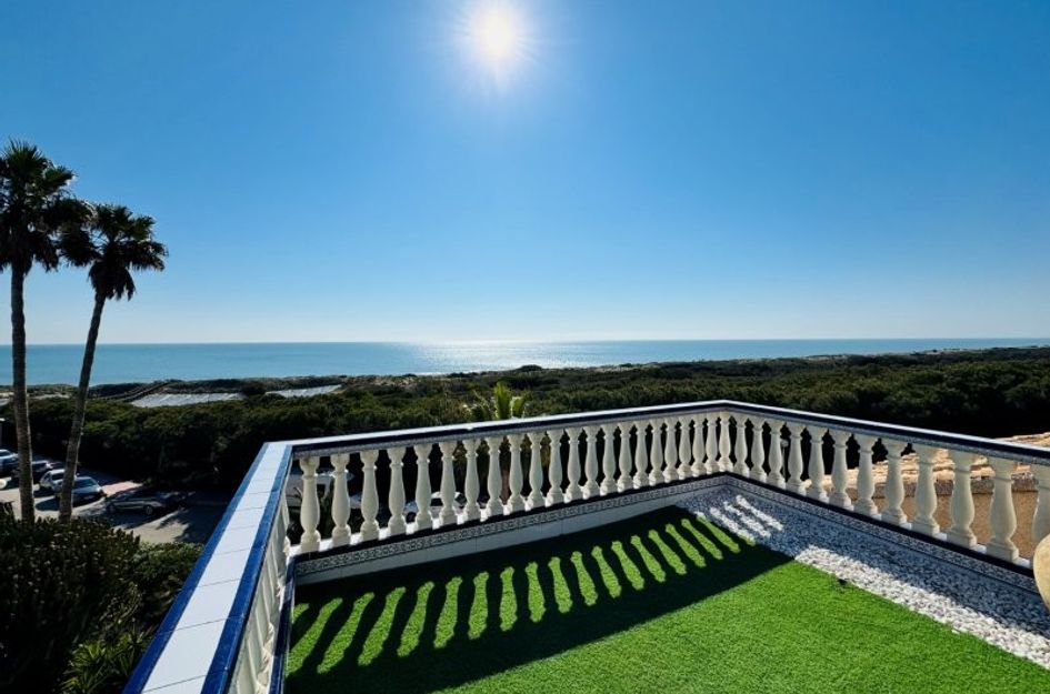 Duplex in Campomar