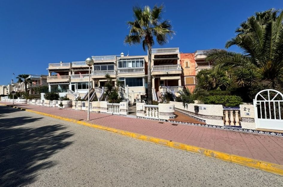 Duplex in Campomar