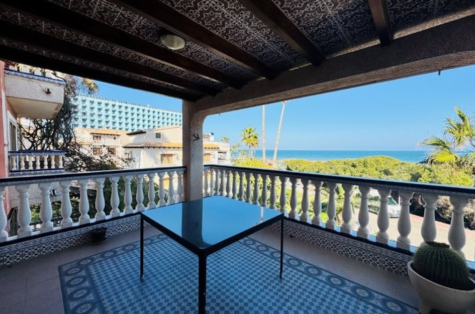 Duplex in Campomar