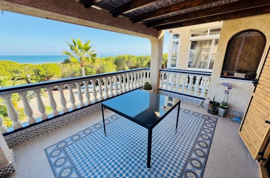 Duplex in Campomar