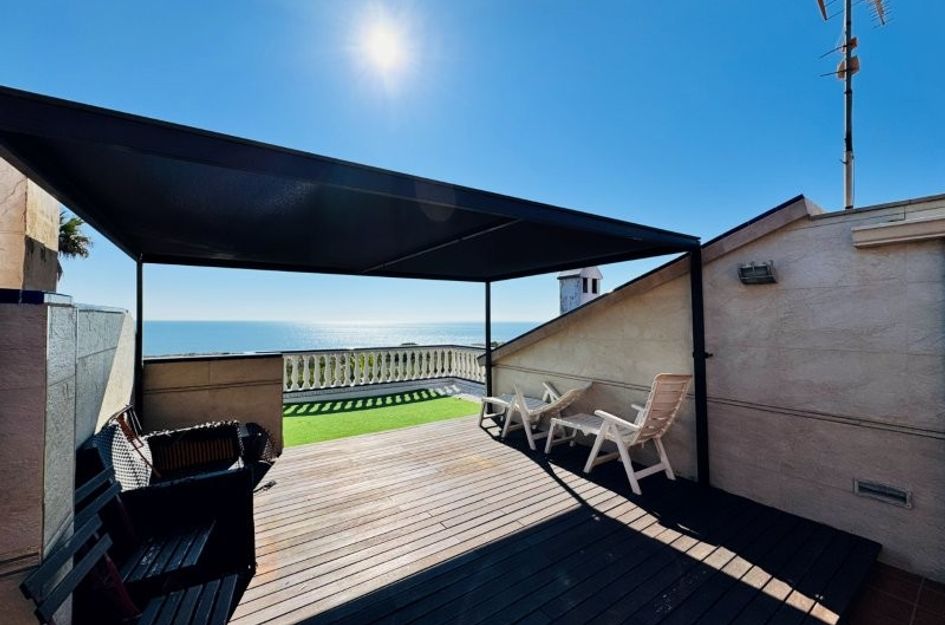 Duplex in Campomar