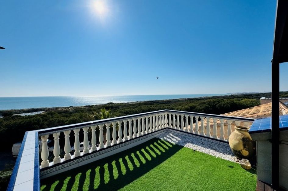 Duplex in Campomar