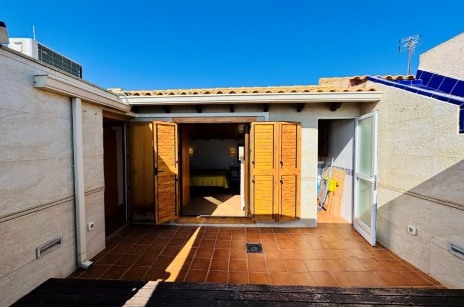 Duplex in Campomar