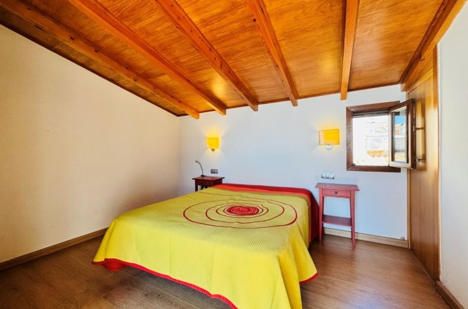 Duplex in Campomar